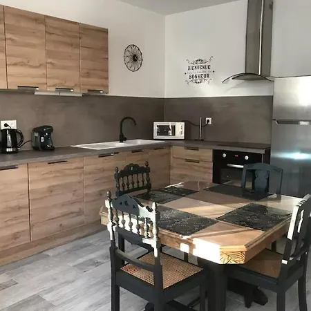 Séjour chez l'habitant 50 Nuances De Gris - Privée Dans Maison Disposant De 4 Autres